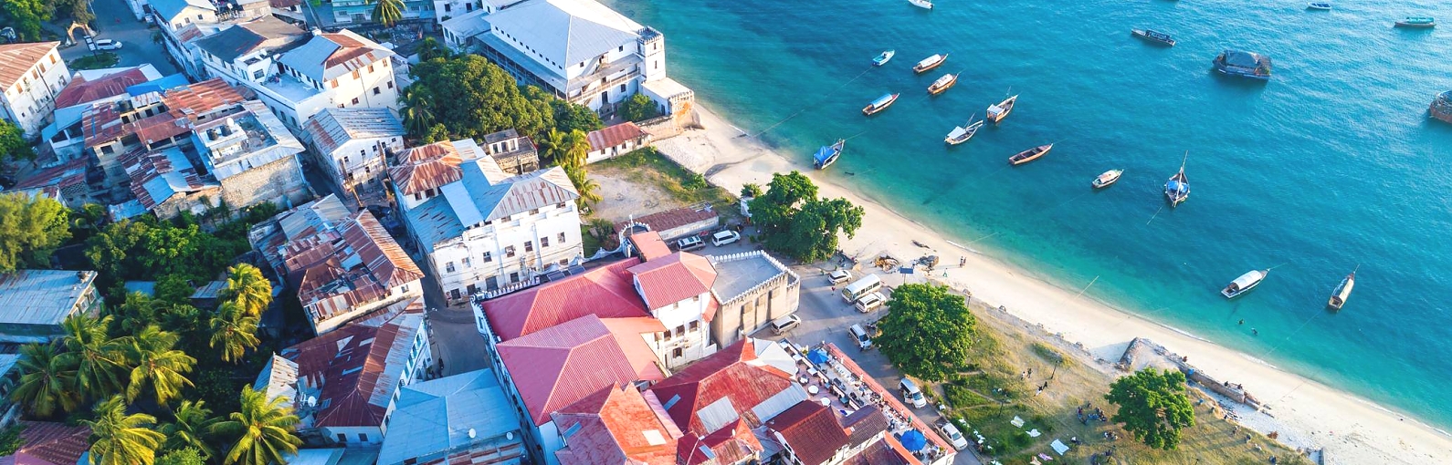 Zanzibar_Island_Stone_Town_02_1590_510shar-50brig-20_c1